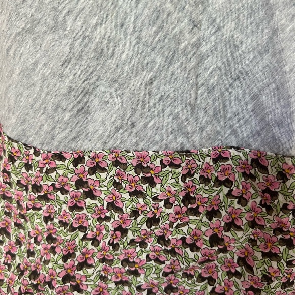 J. Crew Gray and Floral Mixed Medium T Shirt - Picture 2 of 5